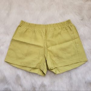 BCBGMAXAZRIA Noah Short